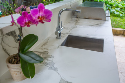 DEKTON